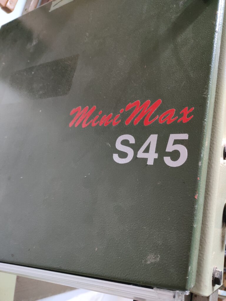 minimax s45 szalagfűrész lapvezető csere