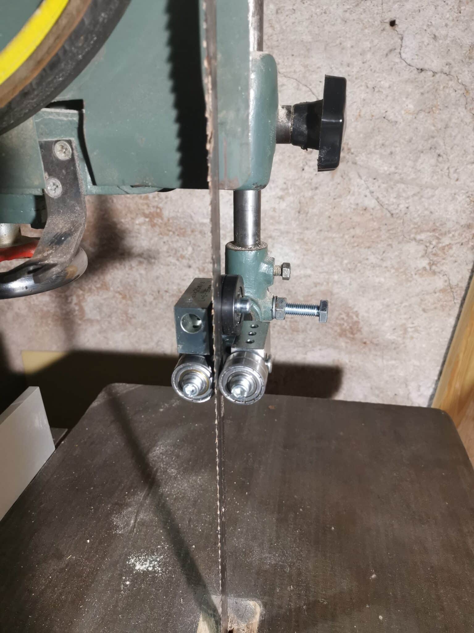 Keunare szalagfűrész